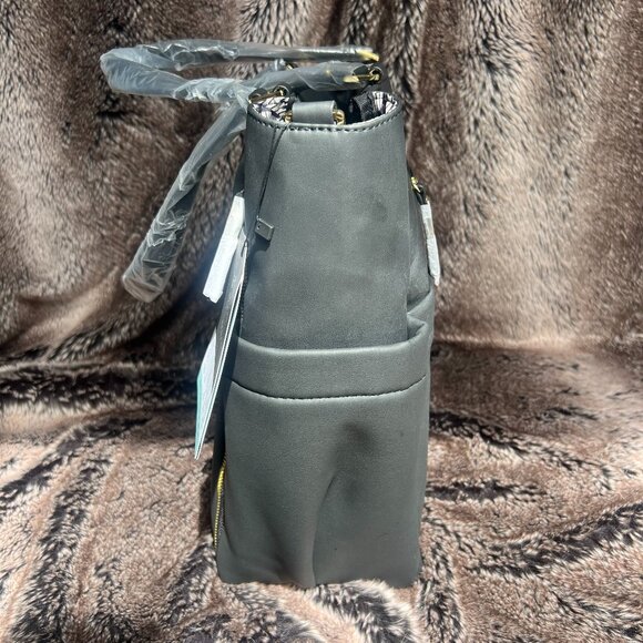 Black and Gold Petunia Pickle Bottom Diaper Bag - Picture 4 of 5